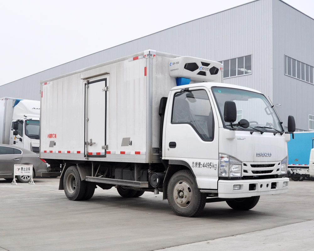 楚胜牌CSC5040XLCW6型冷藏车